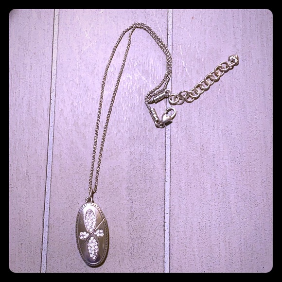 2 Necklaces in 1 Brighton Interchangeable Necklace - Picture 2 of 6